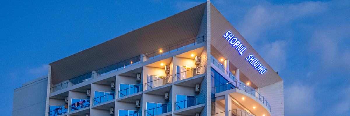 Rooms & Suites