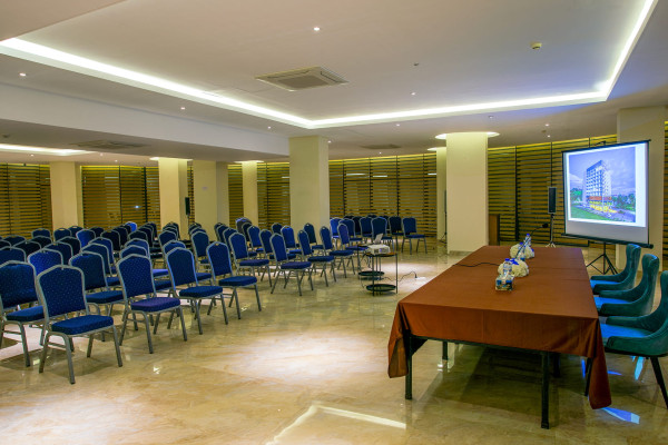 Round Table meeting