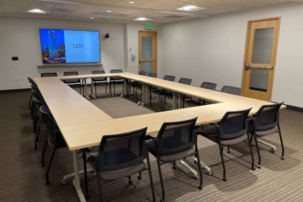 Mini Hall Room